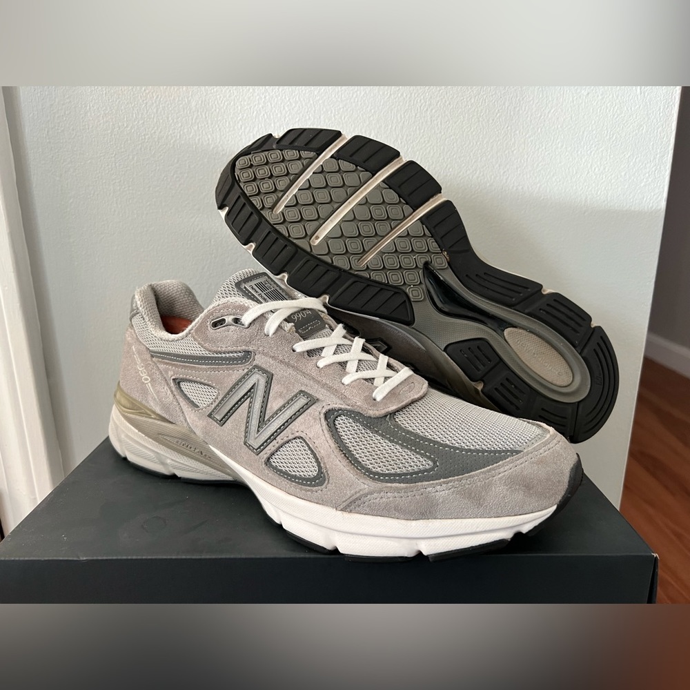 New Balance 990v4 W990GL4 Running Shoe Gray Womens Size 12 / 11 mens Preowned